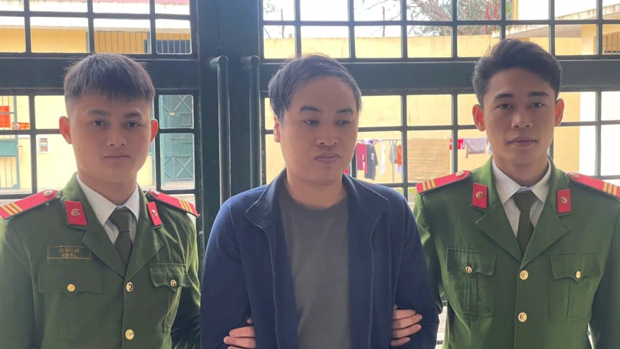 Bắt giữ đối tượng vận chuyển hàng giả từ Hải Phòng vào Thanh Hóa tiêu thụ